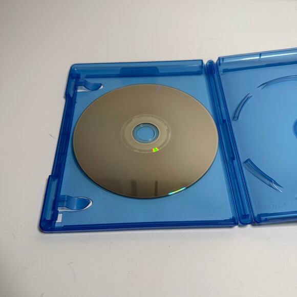 Teen Titans Blu Ray The Complete First Season DVD - Picture 3 of 4